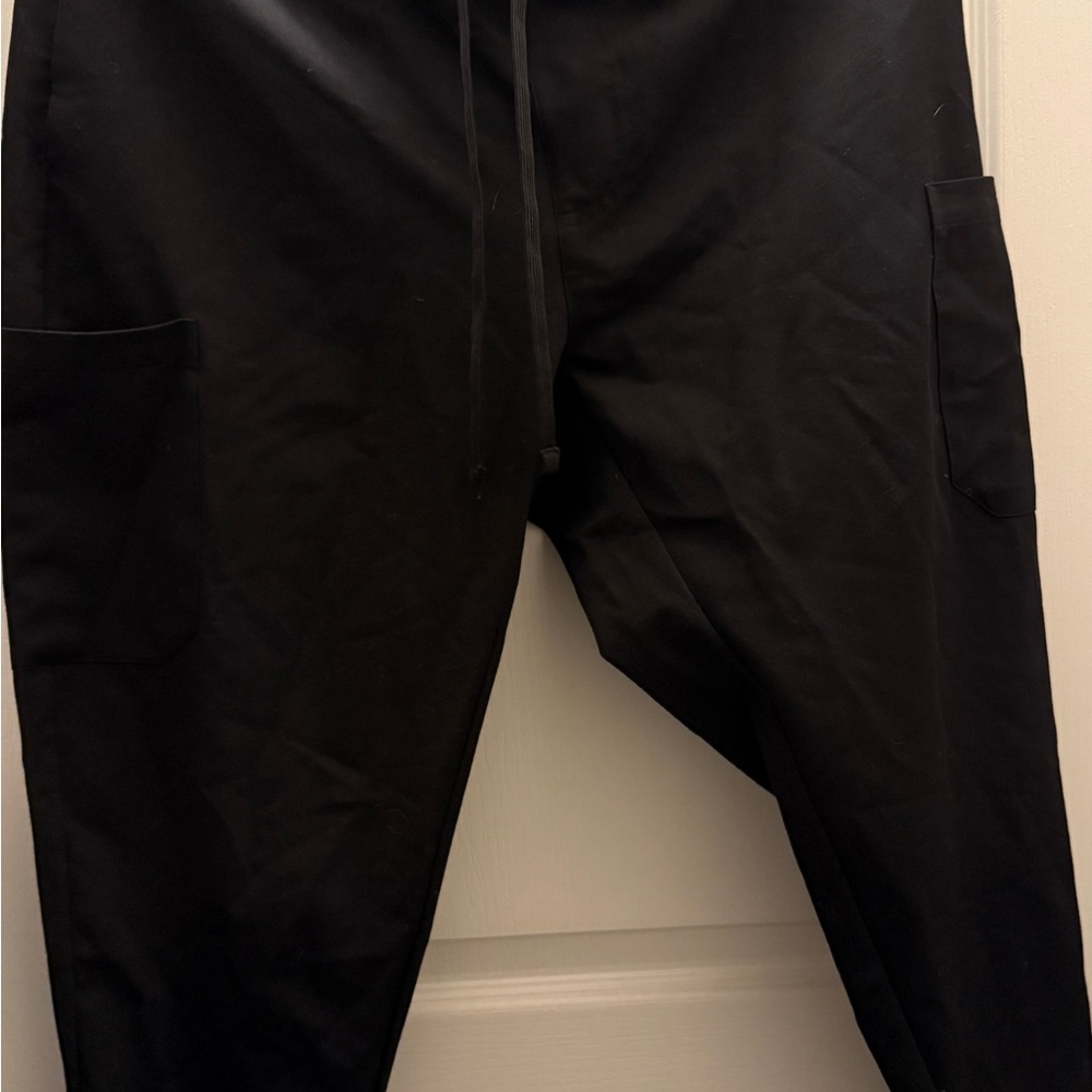 Mandala Scrubs Black Joggers